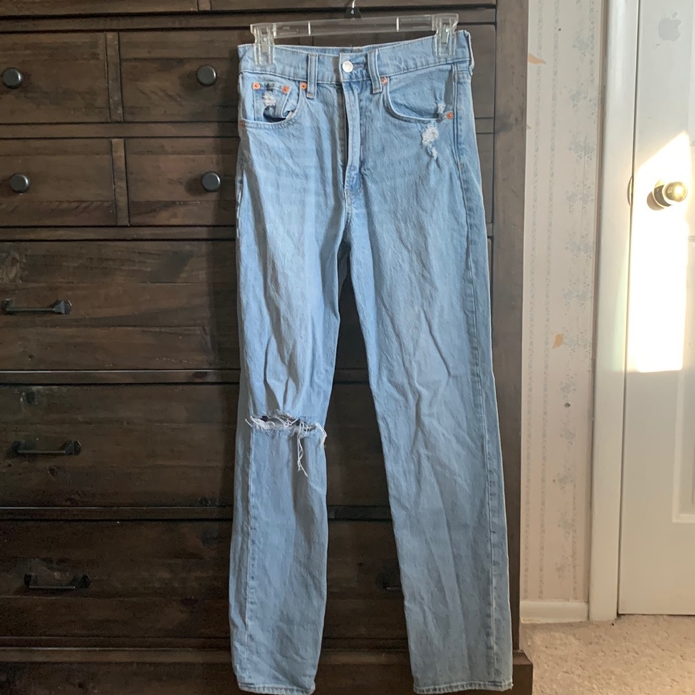 Gap straight leg jean